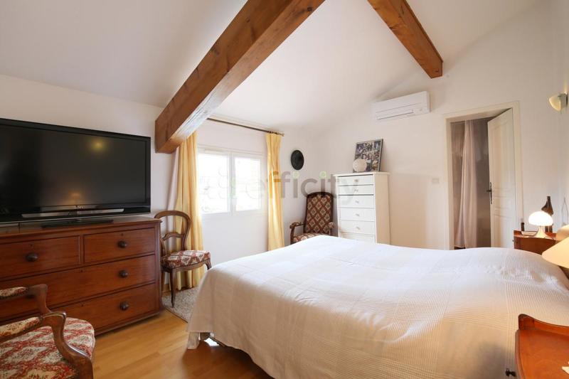 Maison - 196 m² - 6 pièces