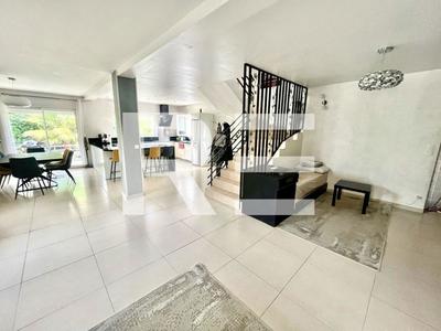 Villa - 130 m² - 5 pièces