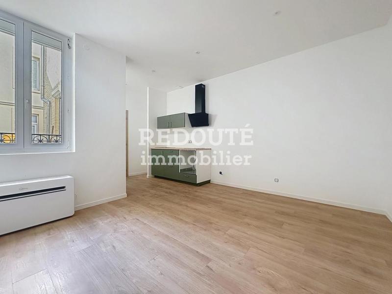 Studio - 22 m² - 1 pièce