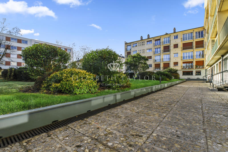 Appartement - 75 m² - 4 pièces