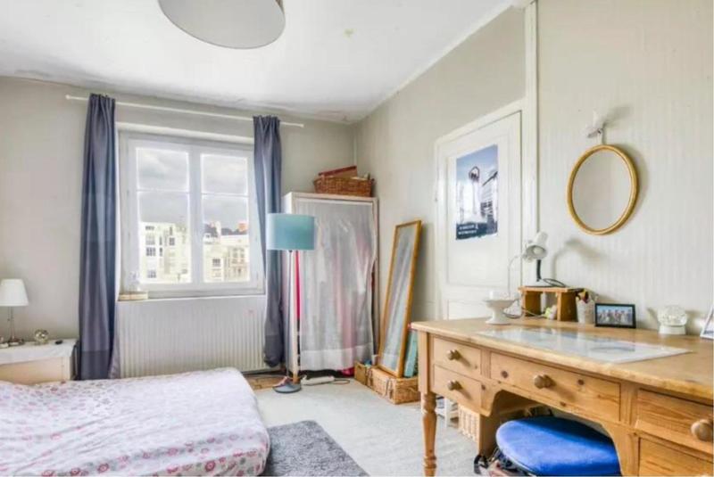 Maison - 220 m² - 9 pièces