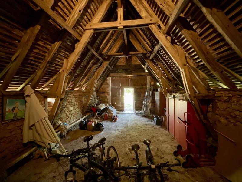 Maison - 300 m² - 9 pièces