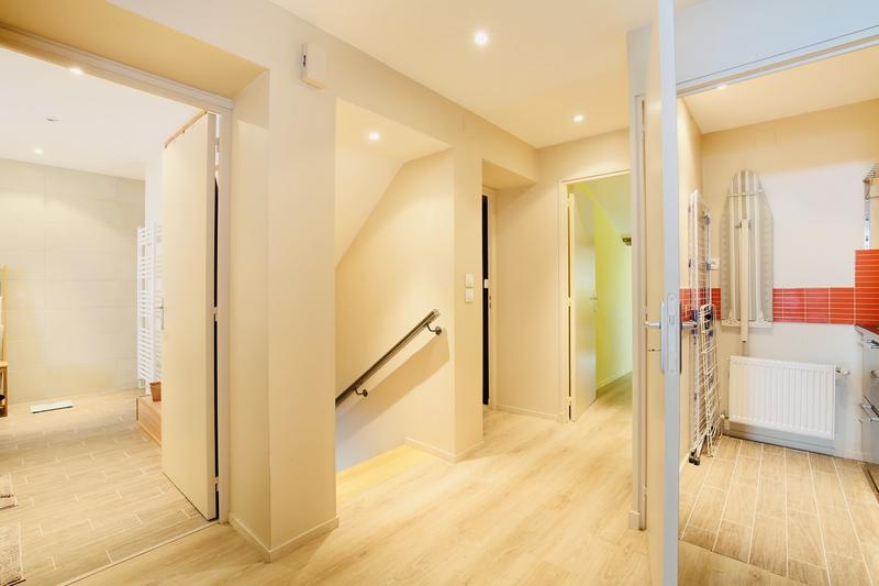 Maison ancienne - 310 m² - 6 pièces