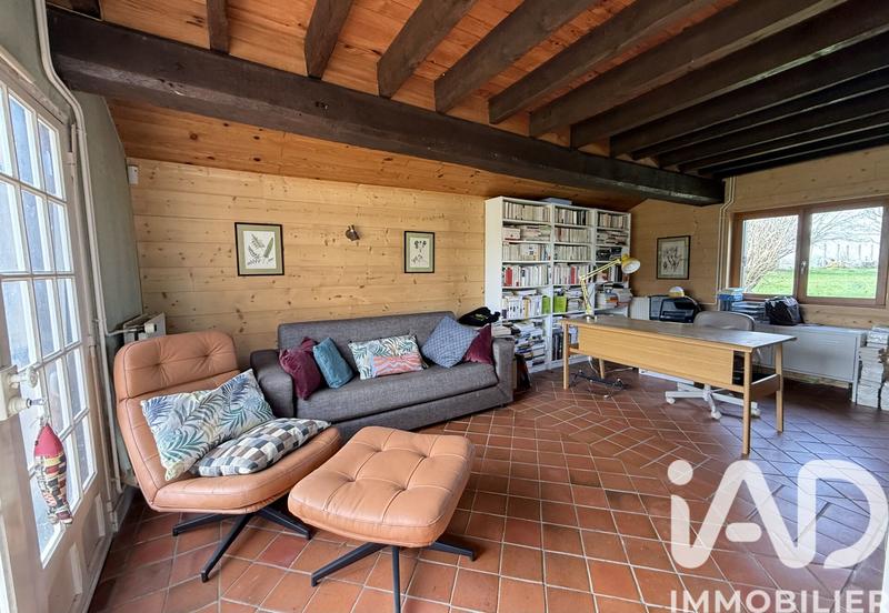 Maison - 208 m² - 10 pièces