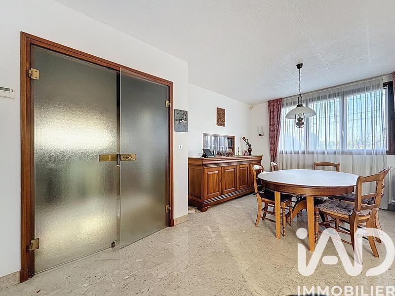 Maison - 145 m² - 8 pièces