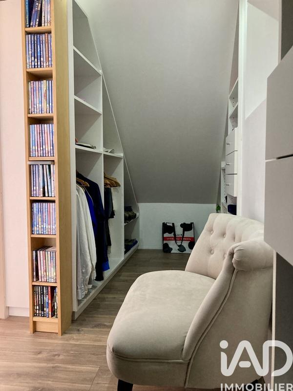 Maison - 268 m² - 6 pièces