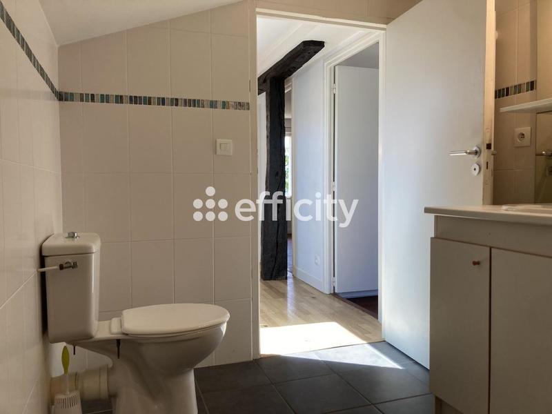 Appartement - 85 m² - 3 pièces