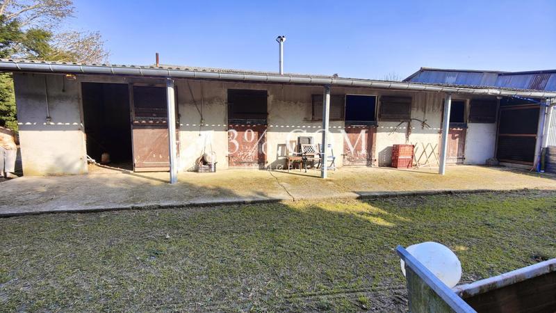 Propriété - 186 m² - 7 pièces