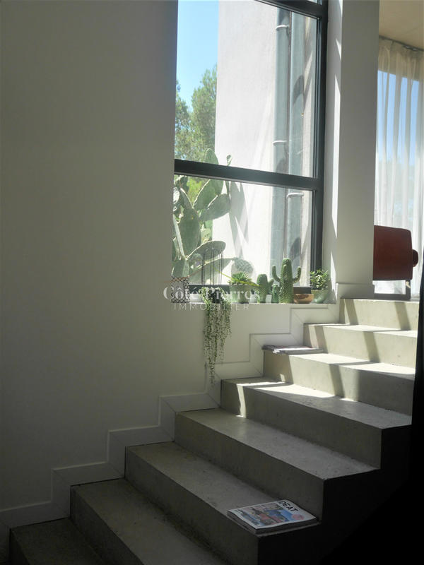 Villa - 200 m² - 5 pièces