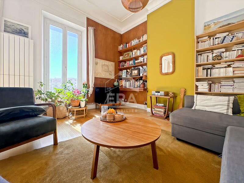 Appartement - 137 m² - 6 pièces