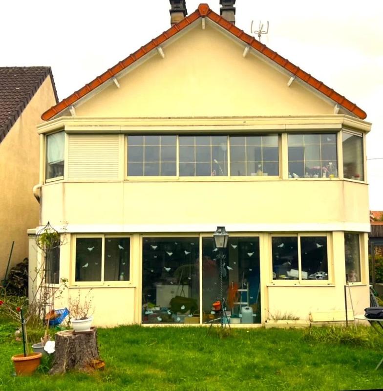 Maison - 110 m² - 5 pièces