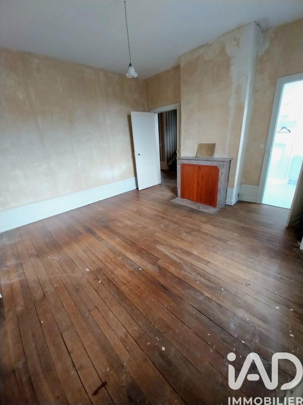 Maison - 181 m² - 7 pièces