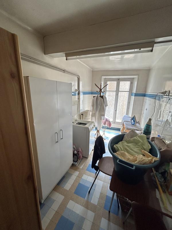 Maison traditionnelle - 188 m² - 7 pièces