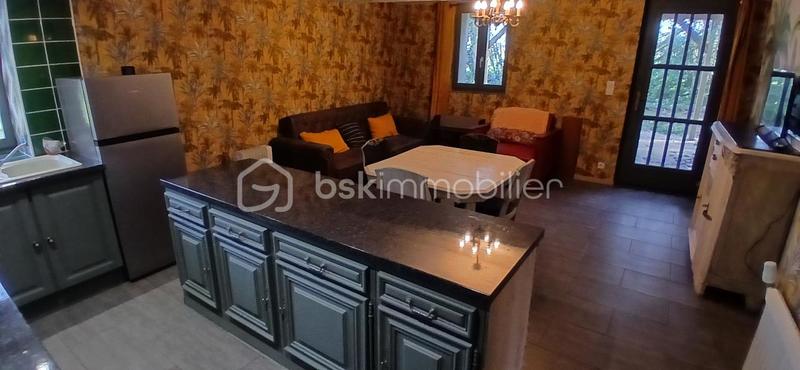 Demeure - 379 m² - 9 pièces