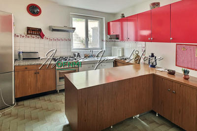 Maison de village - 140 m² - 4 pièces