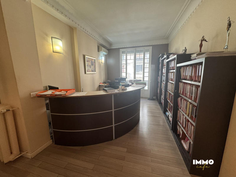 Appartement - 104 m² - 3 pièces