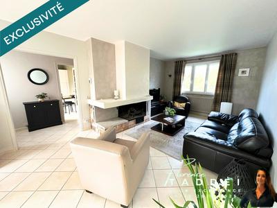 Maison - 153 m² - 7 pièces