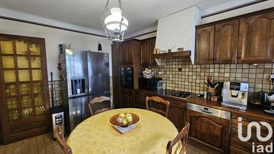 Maison - 193 m² - 8 pièces