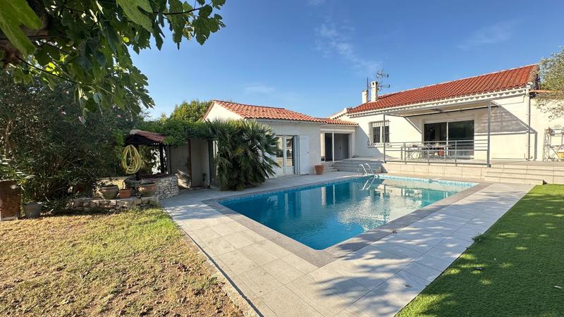 Maison - 147 m² - 5 pièces