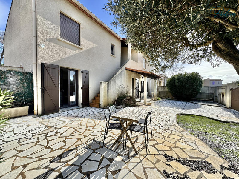 Appartement - 93 m² - 4 pièces