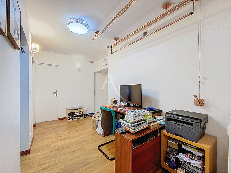 Local commercial - 59 m² - 2 pièces