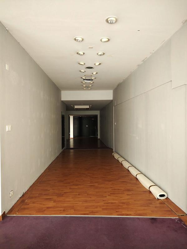 Local commercial - 142 m² - 3 pièces