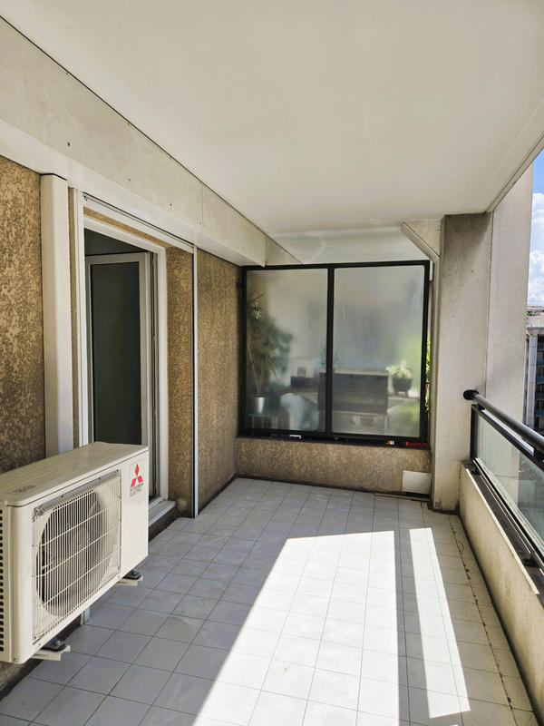 Appartement - 86 m² - 4 pièces