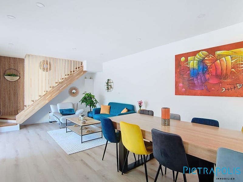 Maison - 131 m² - 6 pièces