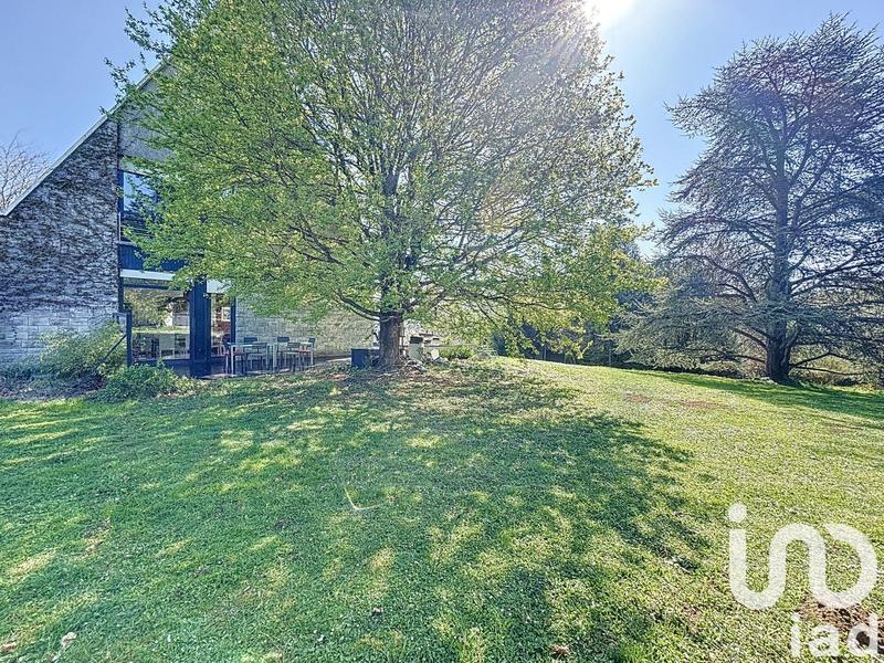 Maison de maîtres - 375 m² - 10 pièces