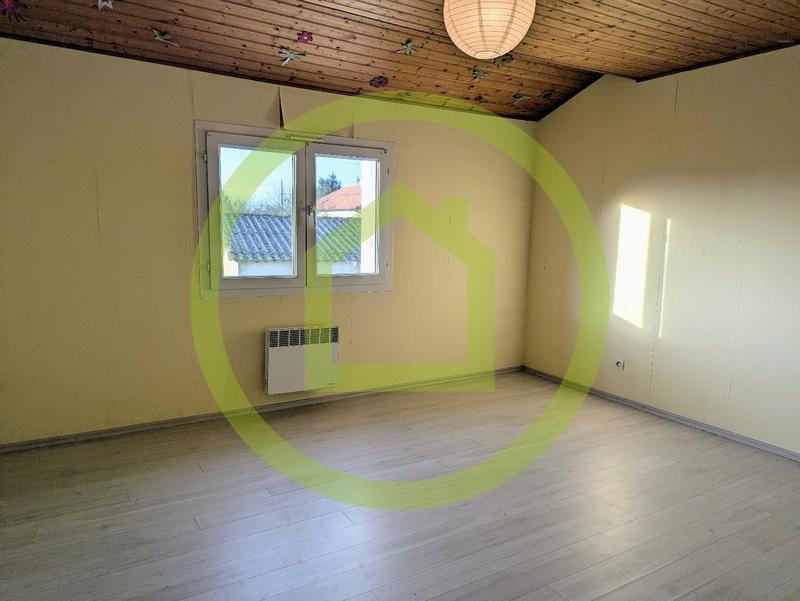 Maison - 220 m² - 7 pièces