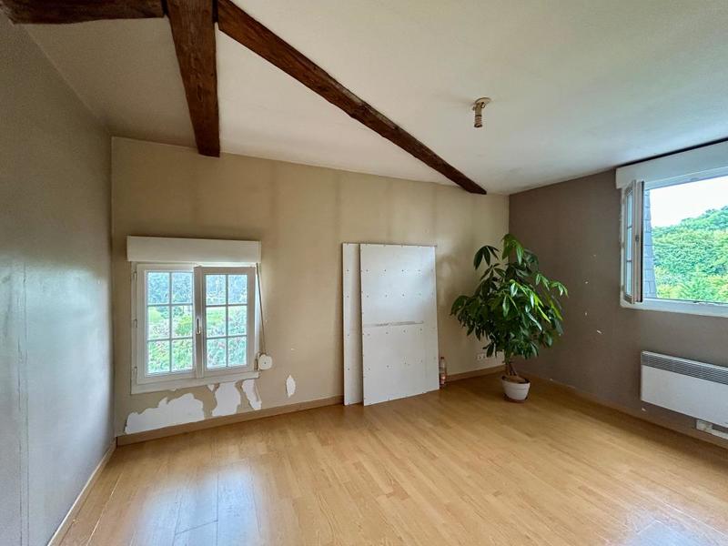 Maison - 121 m² - 5 pièces