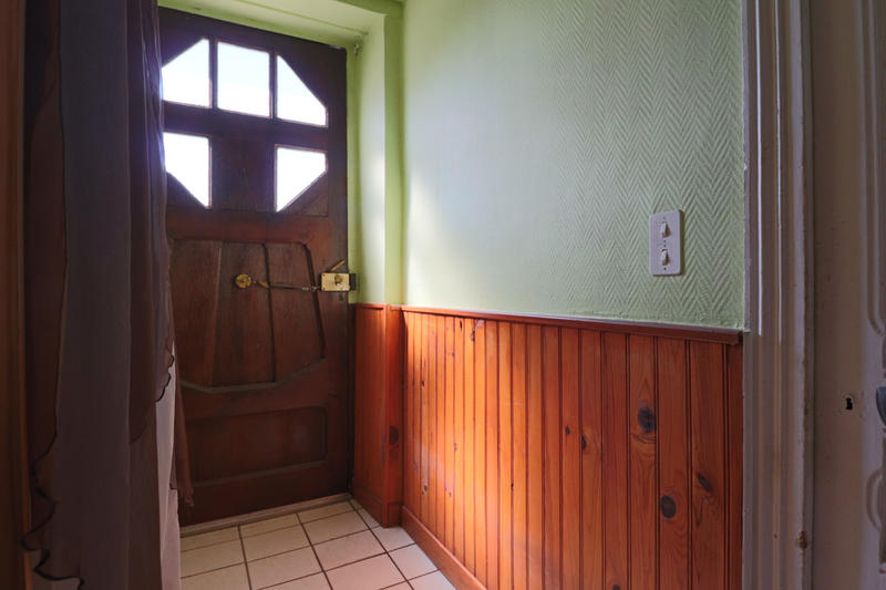 Maison - 104 m² - 8 pièces