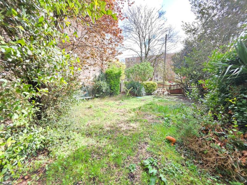 Maison - 104 m² - 5 pièces