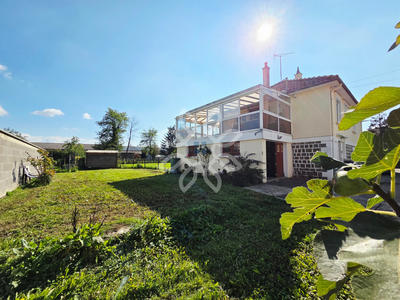 Maison - 143 m² - 5 pièces