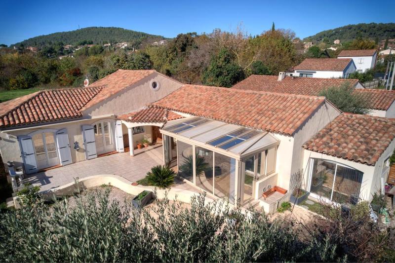 Villa - 115 m² - 4 pièces