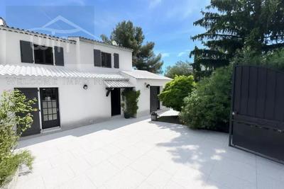 Maison jumelée - 5 pièces