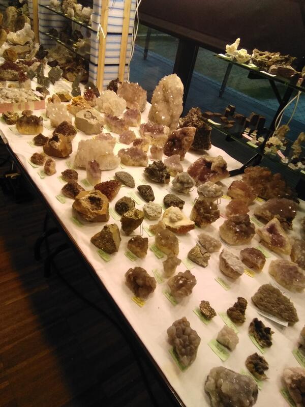 25ème salon exposition de minéraux - bijoux - fossiles - trésors de la terre