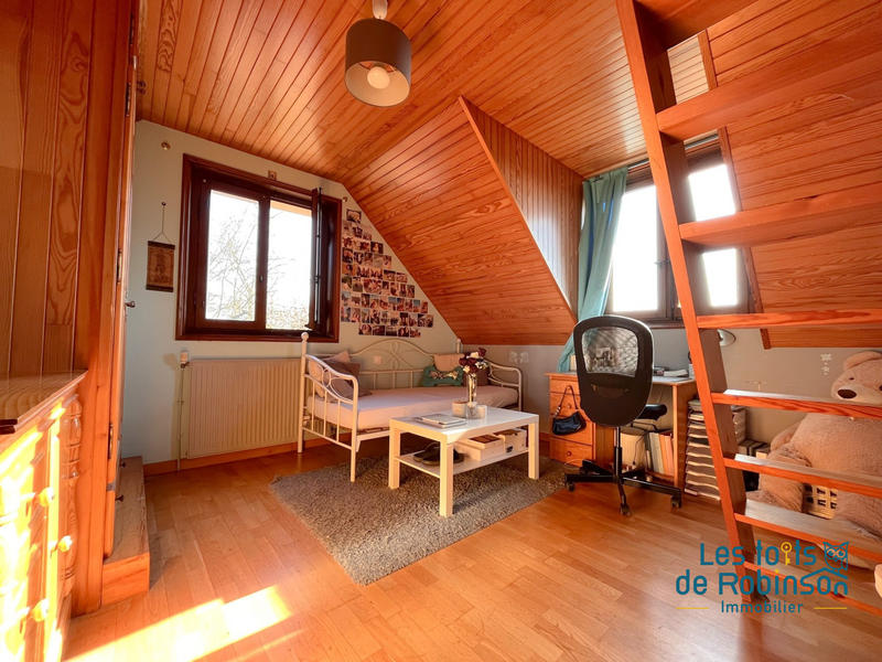 Maison - 184 m² - 7 pièces