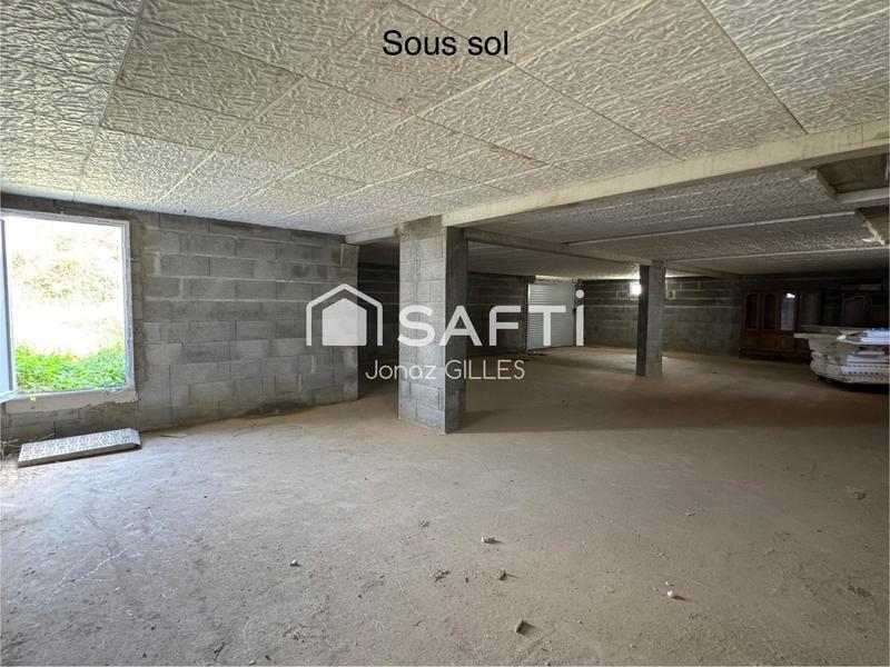 Maison - 138 m² - 5 pièces