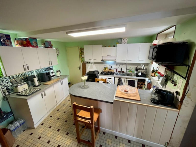 Maison - 90 m² - 4 pièces