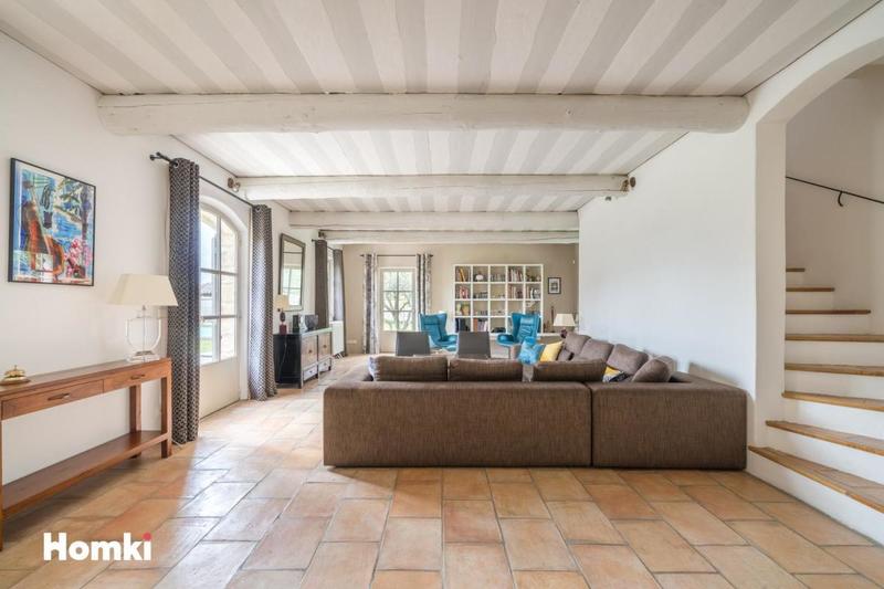 Maison - 180 m² - 7 pièces