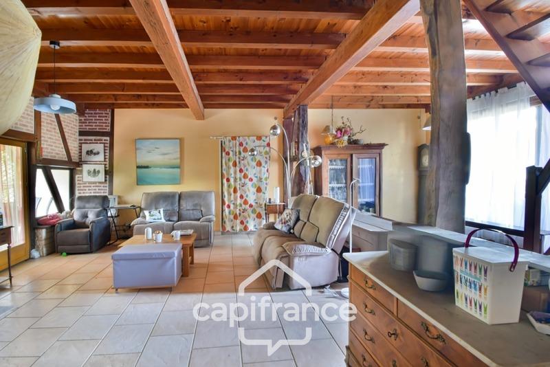 Maison - 220 m² - 6 pièces