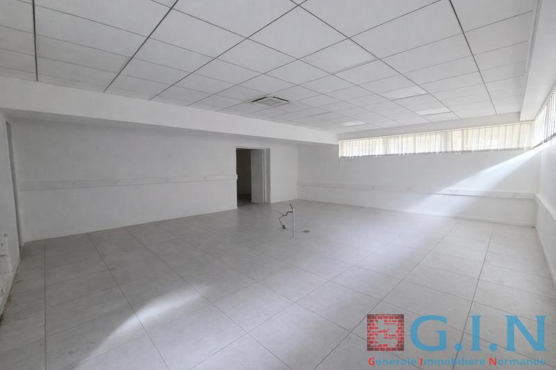 Local commercial - 548 m² - 20 pièces