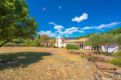 Villa - 145 m² - 7 pièces