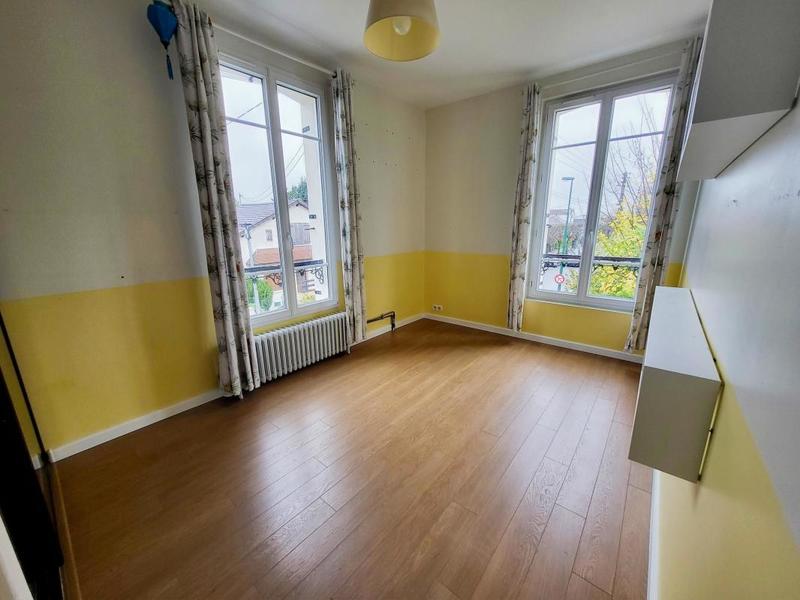 Maison - 107 m² - 5 pièces