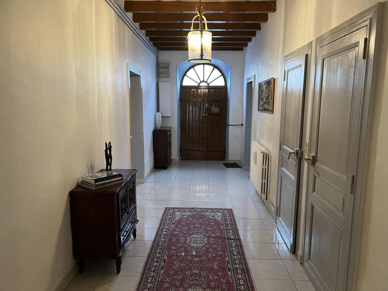 Maison - 252 m² - 5 pièces