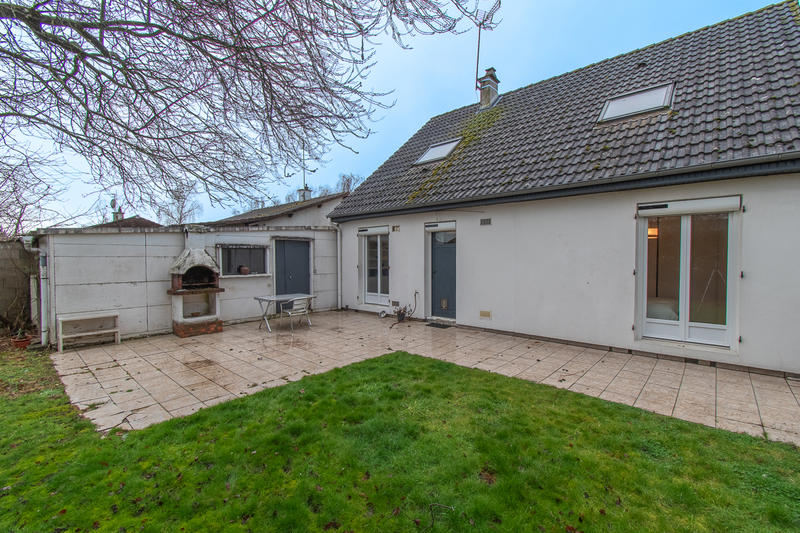 Maison - 112 m² - 6 pièces