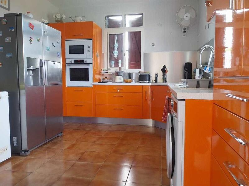 Villa - 180 m² - 7 pièces