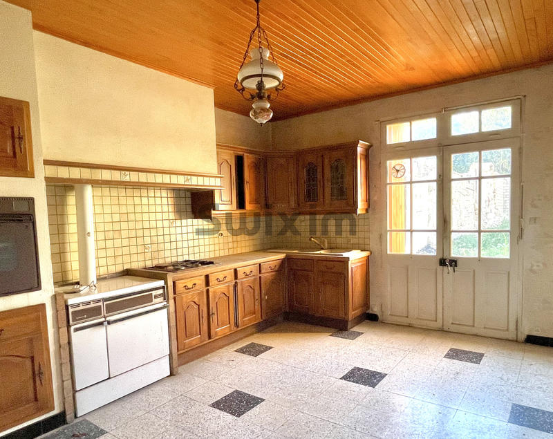 Maison - 163 m² - 8 pièces