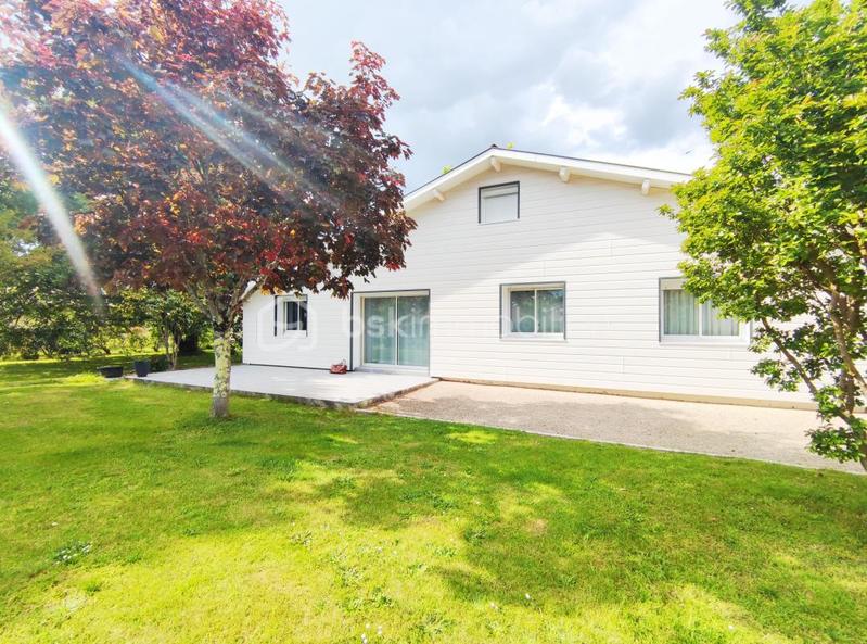 Propriété - 150 m² - 5 pièces